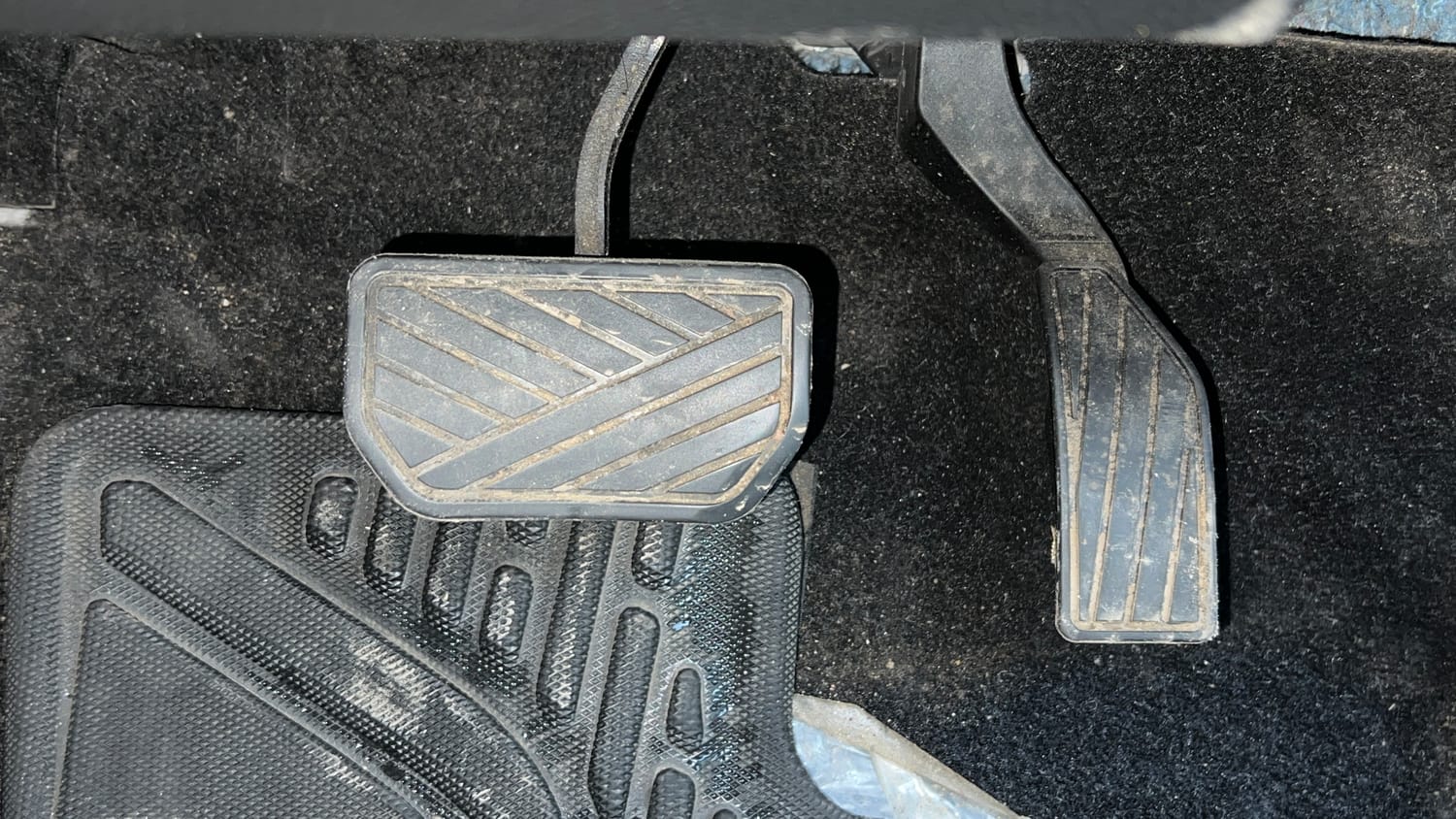 Used 2024 Maruti Suzuki Brezza ZXi Plus AT Petrol Automatic interior PEDALS VIEW
