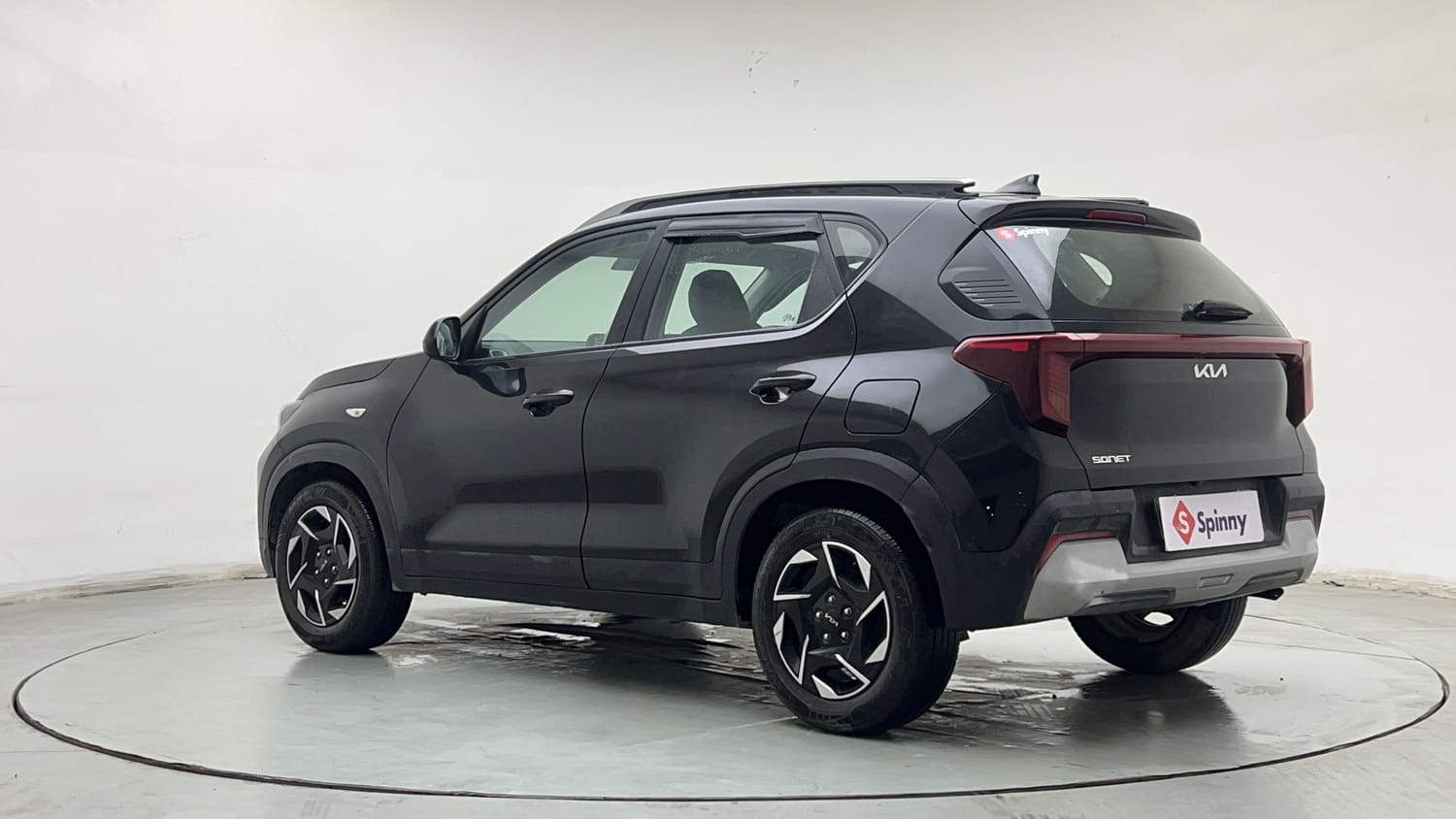 Used 2024 Kia Sonet HTK (O) 1.2 Petrol MT Petrol Manual exterior LEFT REAR CORNER VIEW