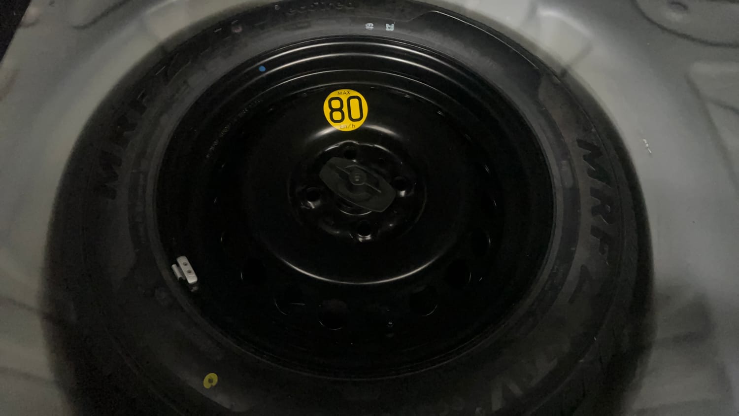 Used 2019 Toyota Glanza G CVT Petrol Automatic tyres SPARE TYRE VIEW