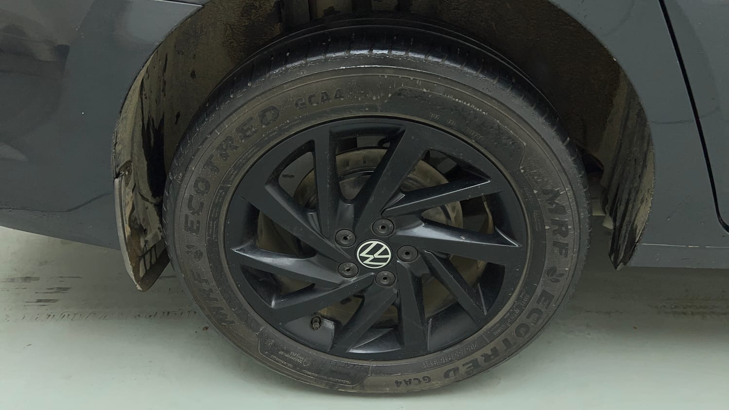 Used 2023 Volkswagen Virtus GT Plus 1.5 TSI EVO DSG Petrol Automatic tyres RIGHT REAR TYRE RIM VIEW