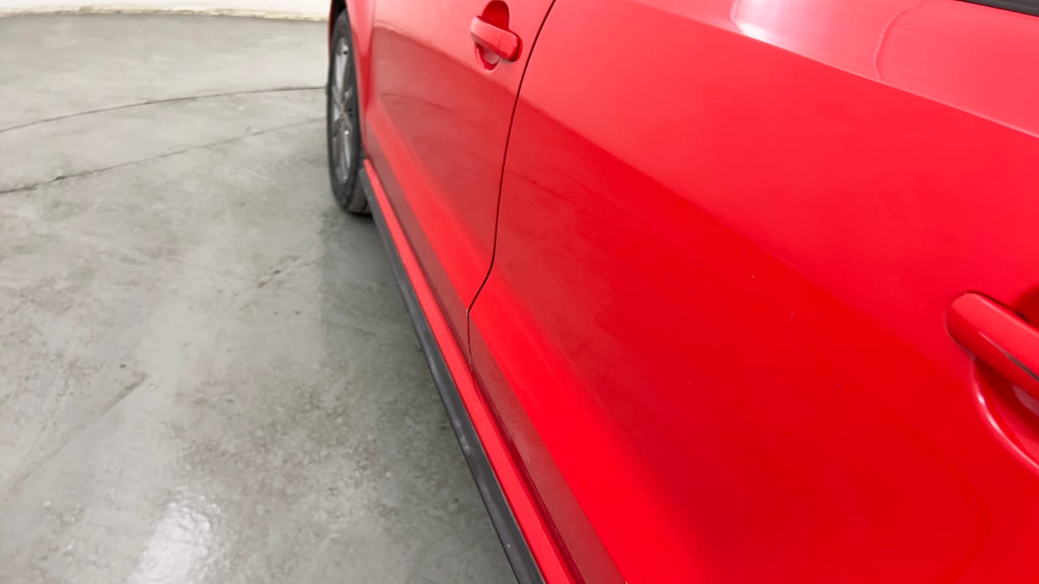 Used 2020 Volkswagen Polo Highline Plus 1.0L TSI Petrol Manual dents MINOR SCRATCH