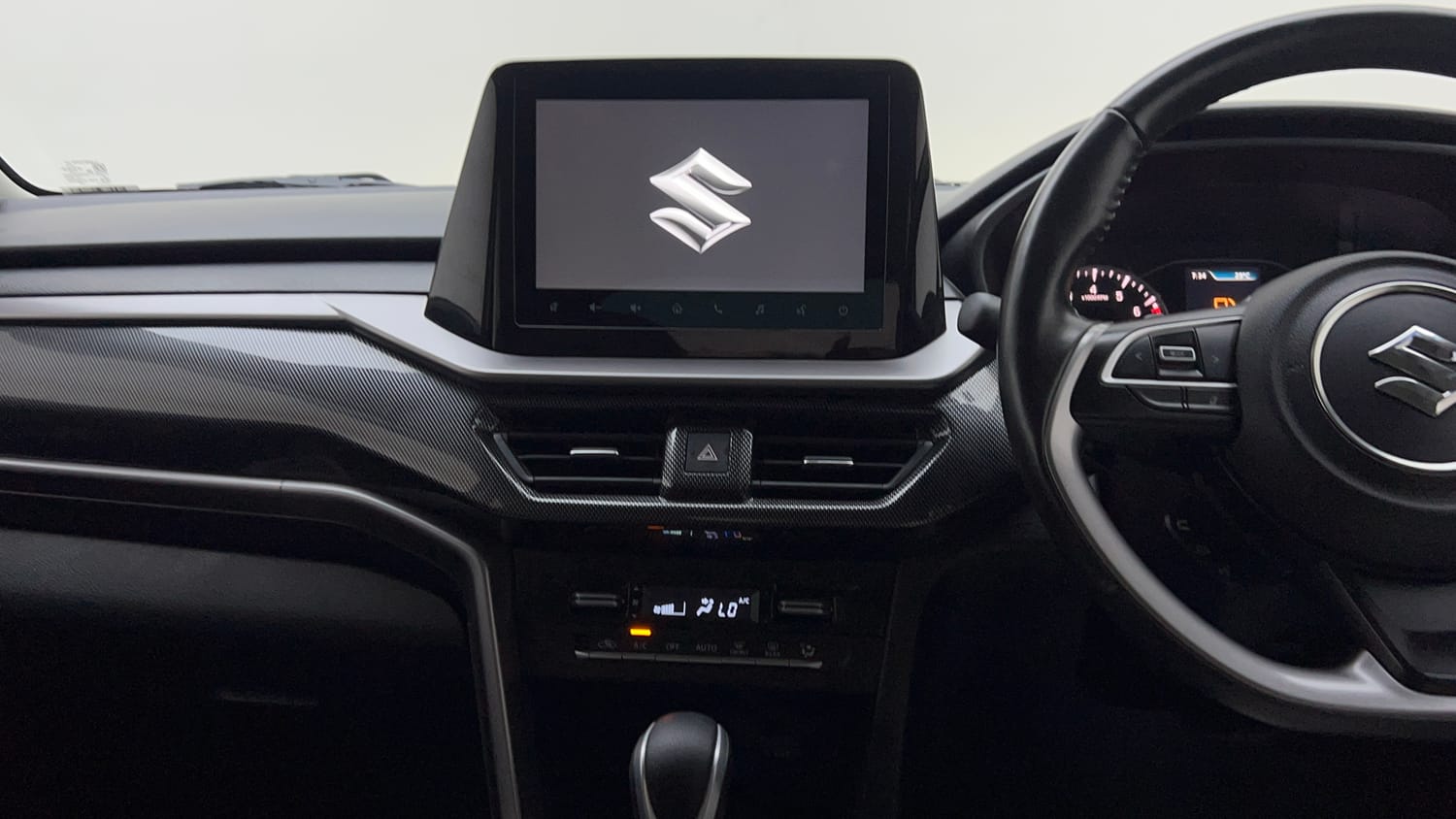 Used 2024 Maruti Suzuki Brezza ZXi Plus AT Petrol Automatic interior MUSIC SYSTEM & AC CONTROL VIEW