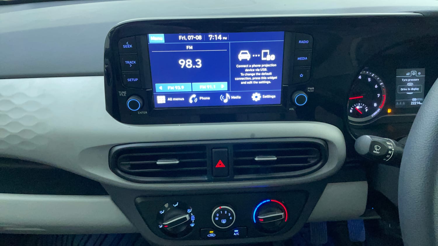 Used 2023 Hyundai Grand i10 Nios Sportz 1.2 Kappa VTVT CNG Cng Manual interior MUSIC SYSTEM & AC CONTROL VIEW