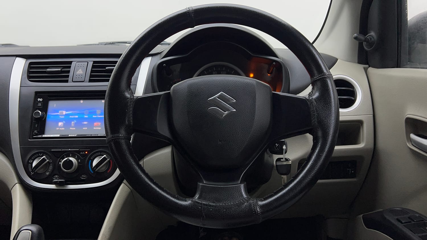 Used 2014 Maruti Suzuki Celerio VXi AMT Petrol Automatic interior STEERING VIEW