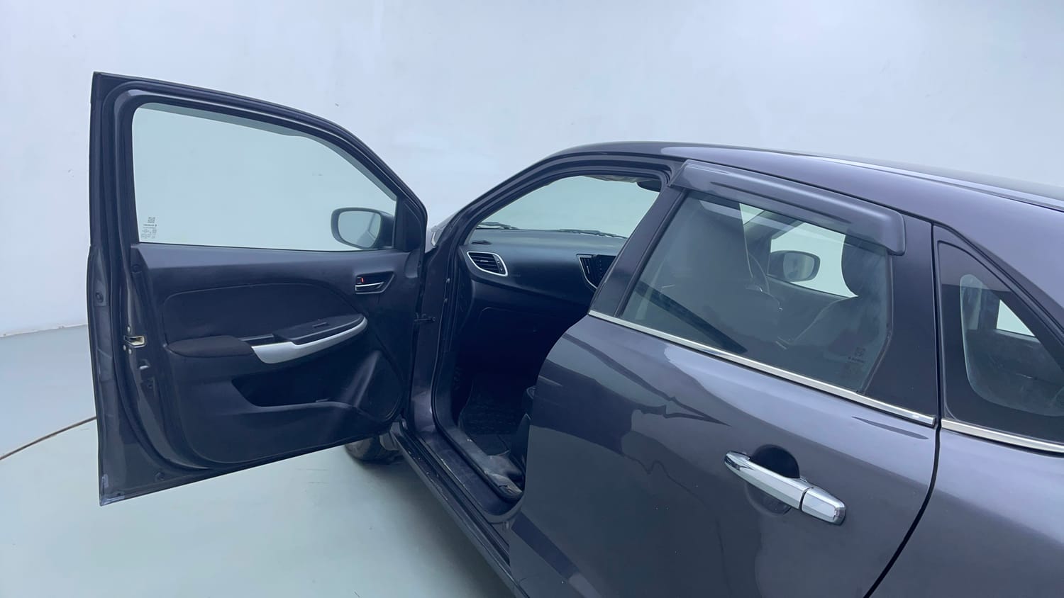 Used 2016 Maruti Suzuki Baleno Delta 1.2 Petrol Manual interior LEFT FRONT DOOR OPEN VIEW