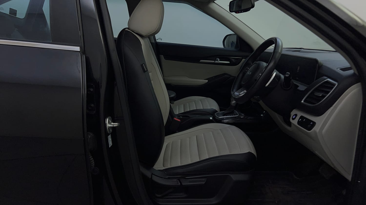 Used 2023 kia Seltos HTX 1.5 IVT Petrol Automatic interior RIGHT SIDE FRONT DOOR CABIN VIEW
