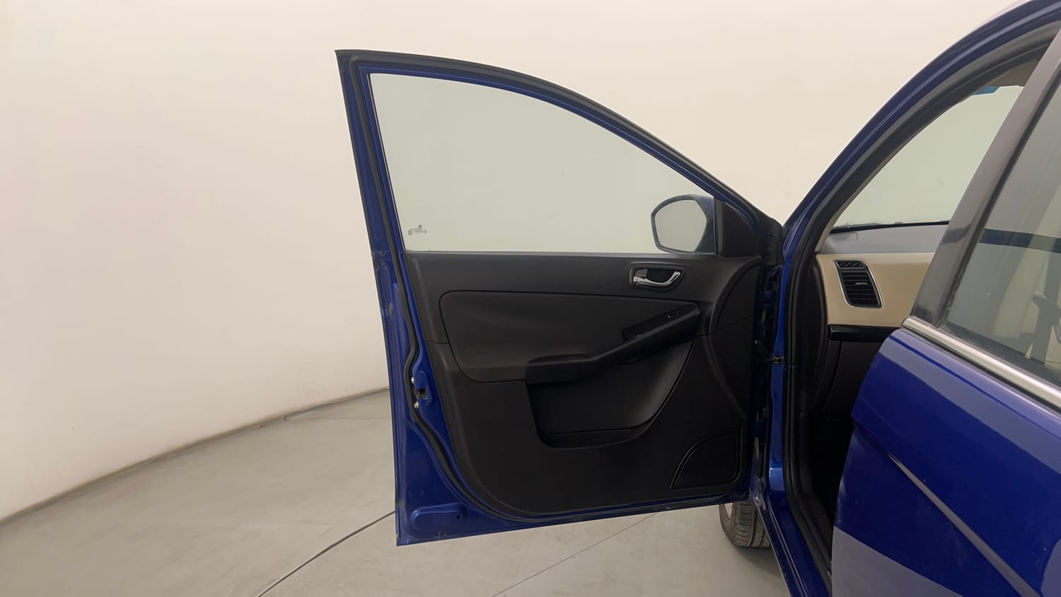 Used 2015 Tata Zest XT Petrol Petrol Manual interior LEFT FRONT DOOR OPEN VIEW