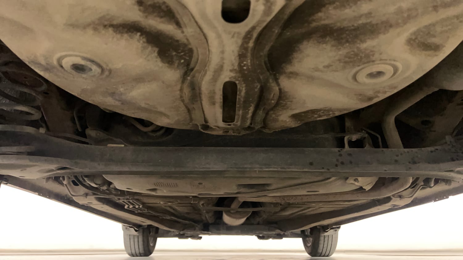 Used 2019 Maruti Suzuki Baleno Delta Petrol Manual extra REAR UNDERBODY VIEW (TAKEN FROM REAR)