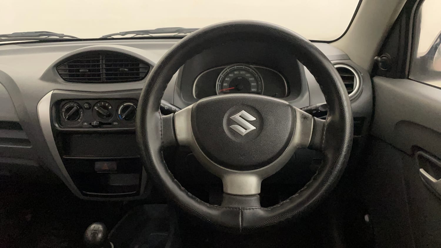 Used 2015 Maruti Suzuki Alto 800 Lxi Petrol Manual interior STEERING VIEW