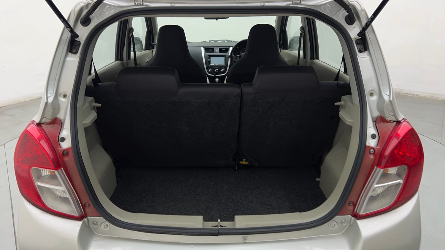 Used 2014 Maruti Suzuki Celerio VXi AMT Petrol Automatic interior DICKY INSIDE VIEW