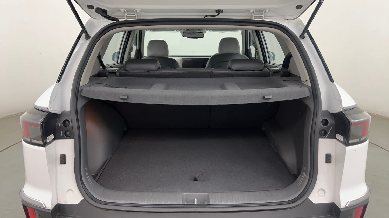 Used 2024 Hyundai Creta 1.5 MPi Petrol IVT SX(O) Petrol Automatic interior DICKY INSIDE VIEW