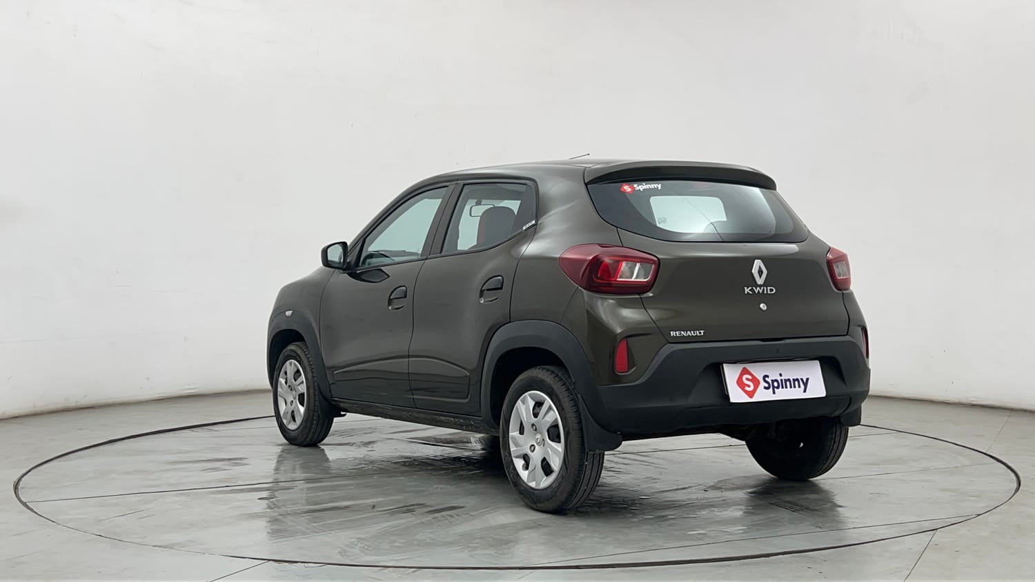 Used 2022 Renault Kwid RXT 0.8 Petrol Manual exterior LEFT REAR CORNER VIEW