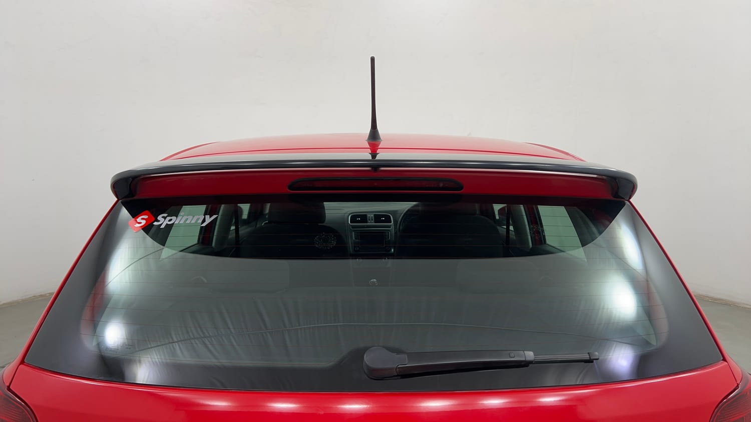 Used 2020 Volkswagen Polo Highline Plus 1.0L TSI Petrol Manual exterior BACK WINDSHIELD VIEW