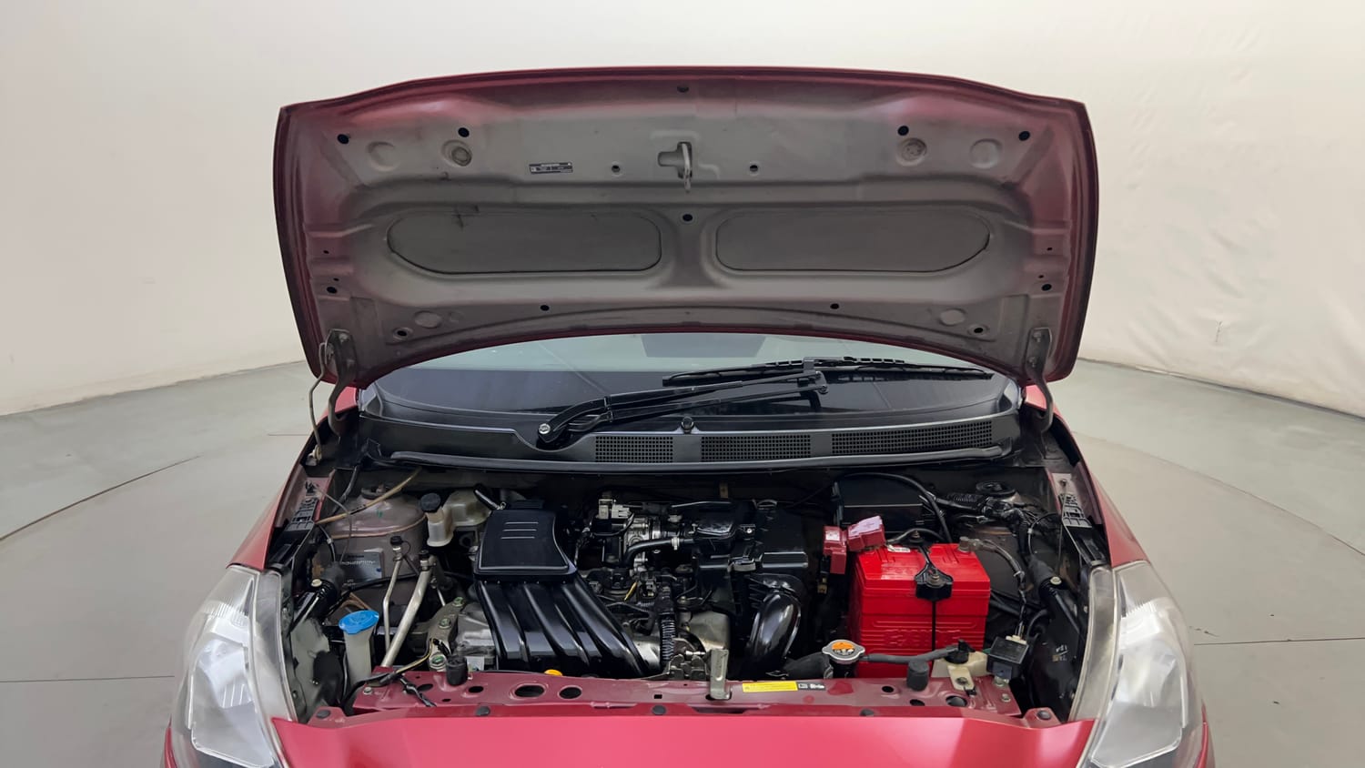 Used 2016 Datsun GO A Petrol Manual engine ENGINE & BONNET OPEN FRONT VIEW