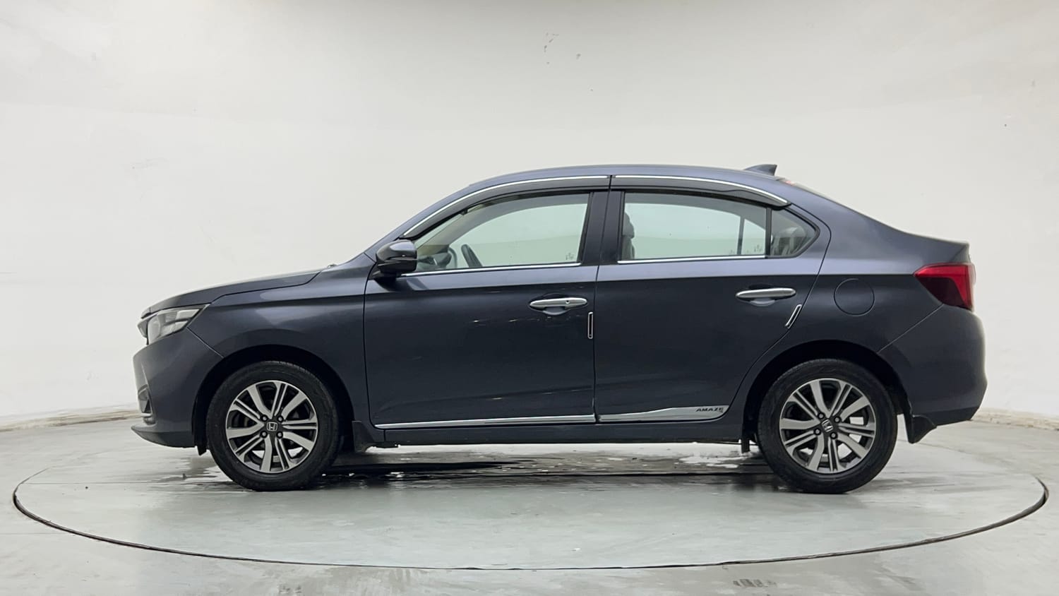 Used 2022 Honda Amaze VX CVT 1.2 Petrol Petrol Automatic exterior LEFT SIDE VIEW