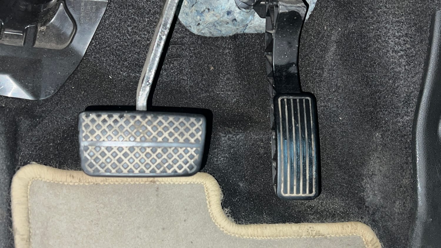 Used 2021 Honda City ZX CVT Petrol Petrol Automatic interior PEDALS VIEW