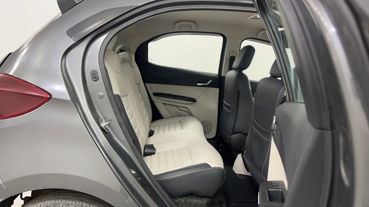 Used 2022 Tata Tiago XZ Plus CNG Cng Manual interior RIGHT SIDE REAR DOOR CABIN VIEW