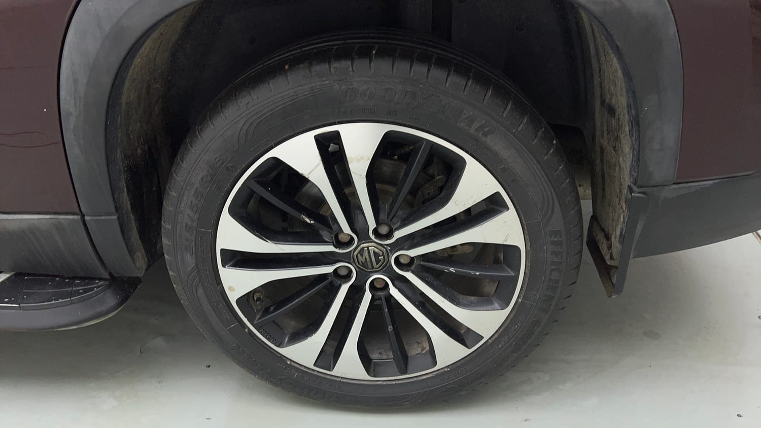 Used 2021 MG Motors Hector Sharp 1.5 Petrol Turbo DCT Petrol Automatic tyres LEFT REAR TYRE RIM VIEW