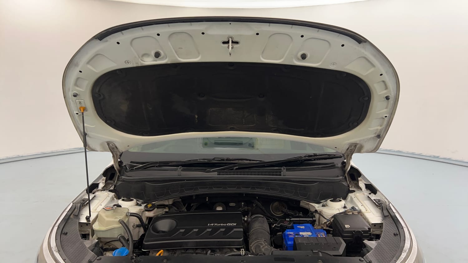 Used 2019 kia Seltos GTX Plus DCT 1.4 Petrol Automatic engine ENGINE & BONNET OPEN FRONT VIEW
