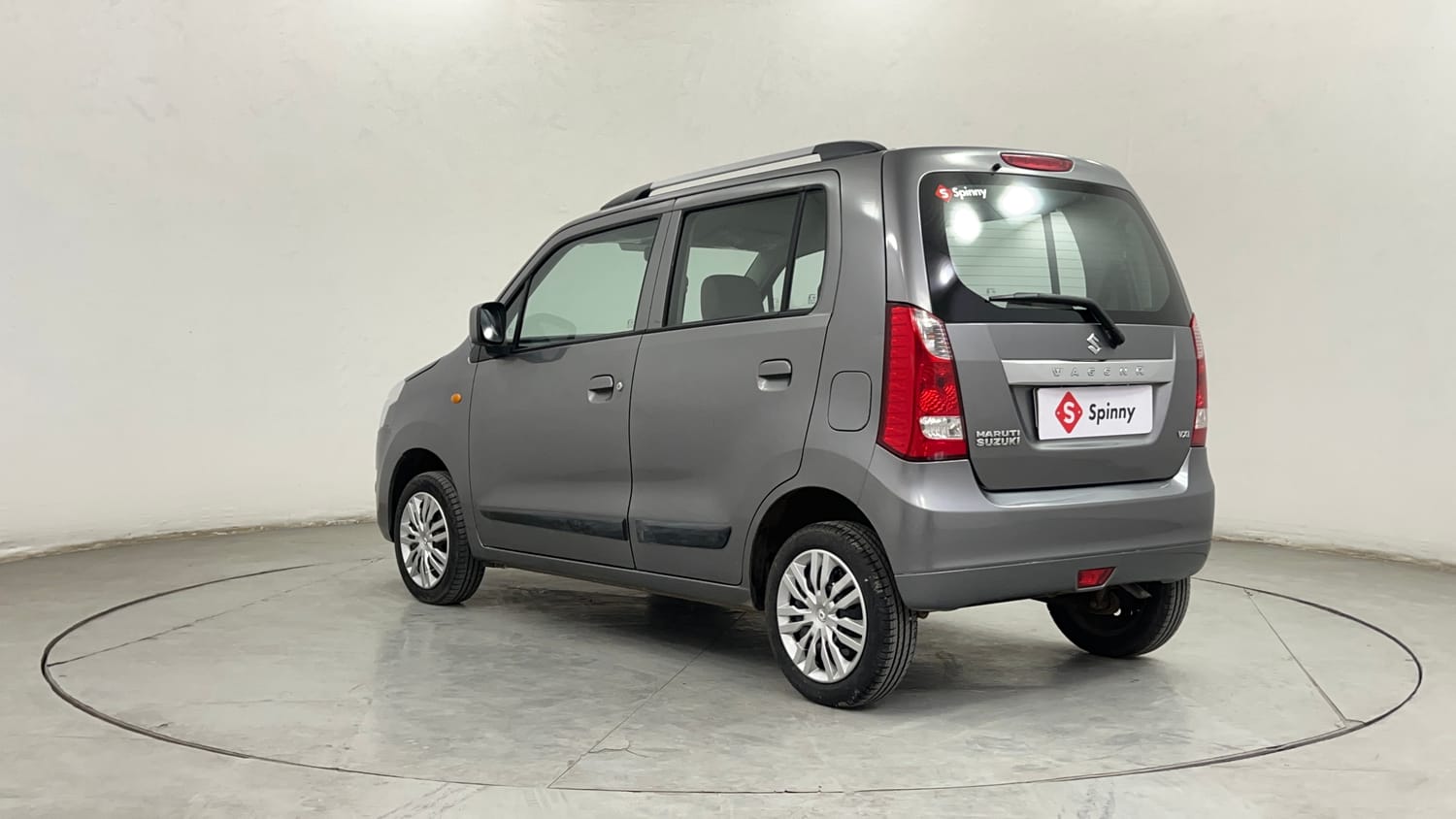 Used 2015 Maruti Suzuki Wagon R VXI Petrol Manual exterior LEFT REAR CORNER VIEW