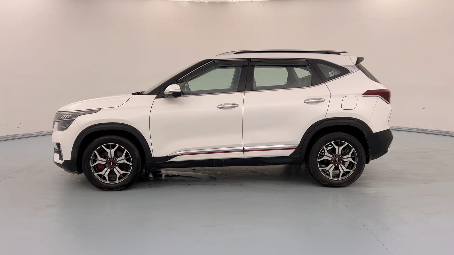 Used 2019 kia Seltos GTX Plus DCT 1.4 Petrol Automatic exterior LEFT SIDE VIEW
