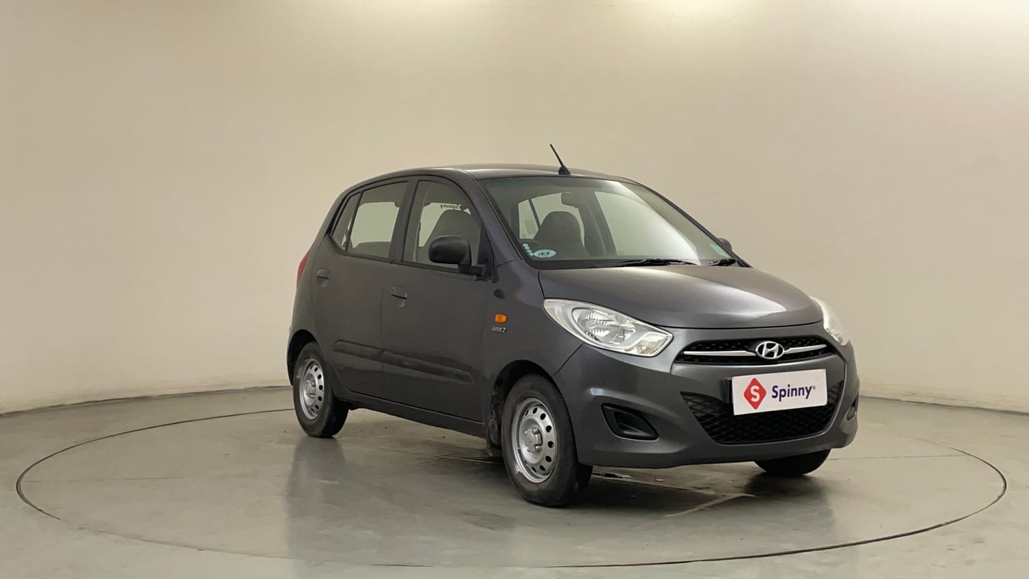 Used 2011 Hyundai i10 Era 1.1 iRDE2 Petrol Manual exterior RIGHT FRONT CORNER VIEW