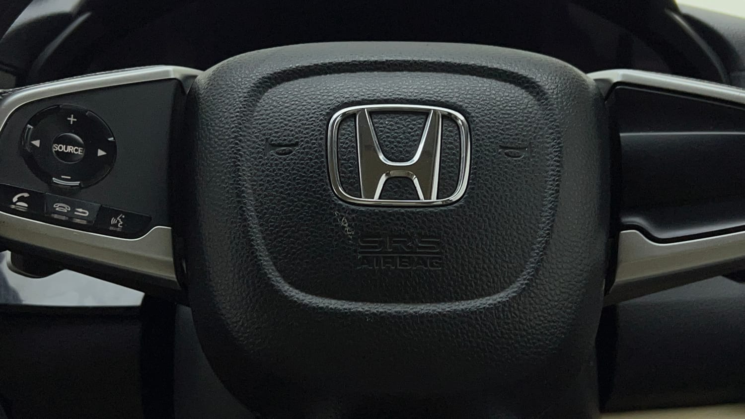 Used 2022 Honda Amaze VX CVT 1.2 Petrol Petrol Automatic top_features Airbags