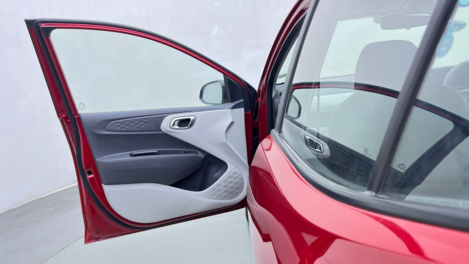 Used 2021 Hyundai Grand i10 Nios Sportz 1.2 Kappa VTVT Petrol Manual interior LEFT FRONT DOOR OPEN VIEW