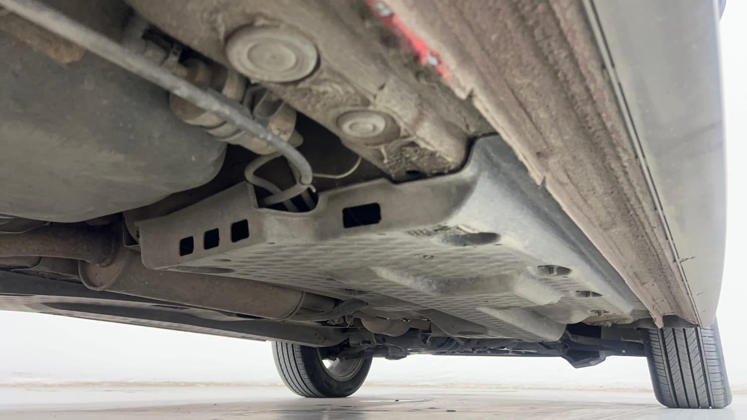 Used 2020 Volkswagen Polo Highline Plus 1.0L TSI Petrol Manual extra REAR RIGHT UNDERBODY VIEW