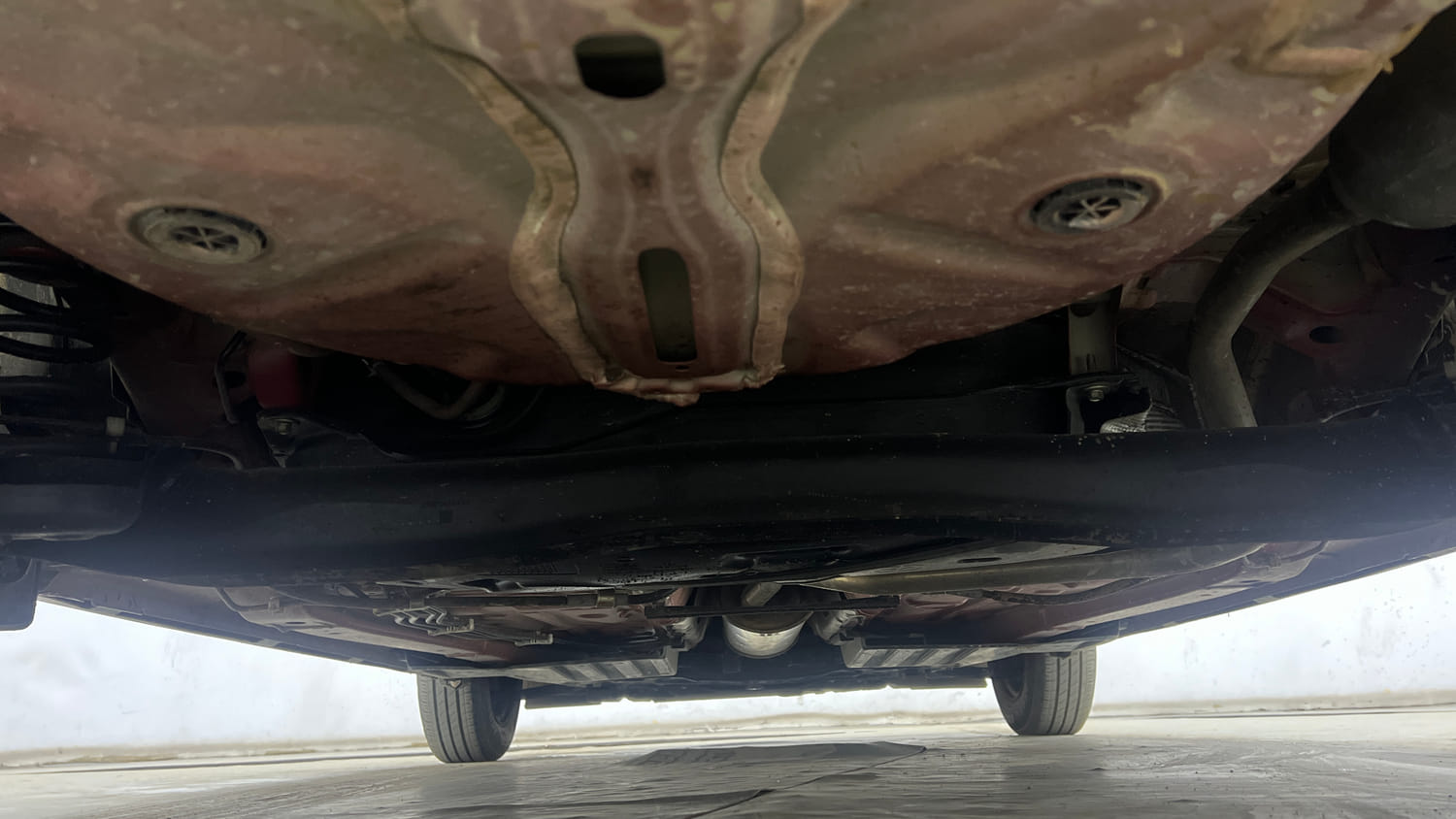 Used 2024 Maruti Suzuki Swift VXi Petrol Manual extra REAR UNDERBODY VIEW (TAKEN FROM REAR)