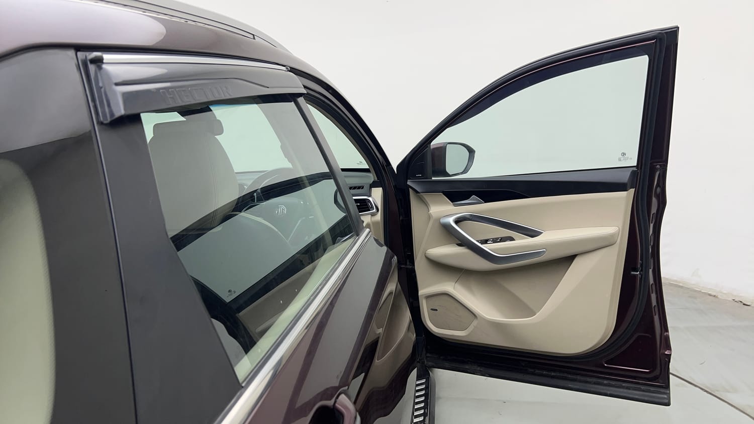 Used 2021 MG Motors Hector Sharp 1.5 Petrol Turbo DCT Petrol Automatic interior RIGHT FRONT DOOR OPEN VIEW