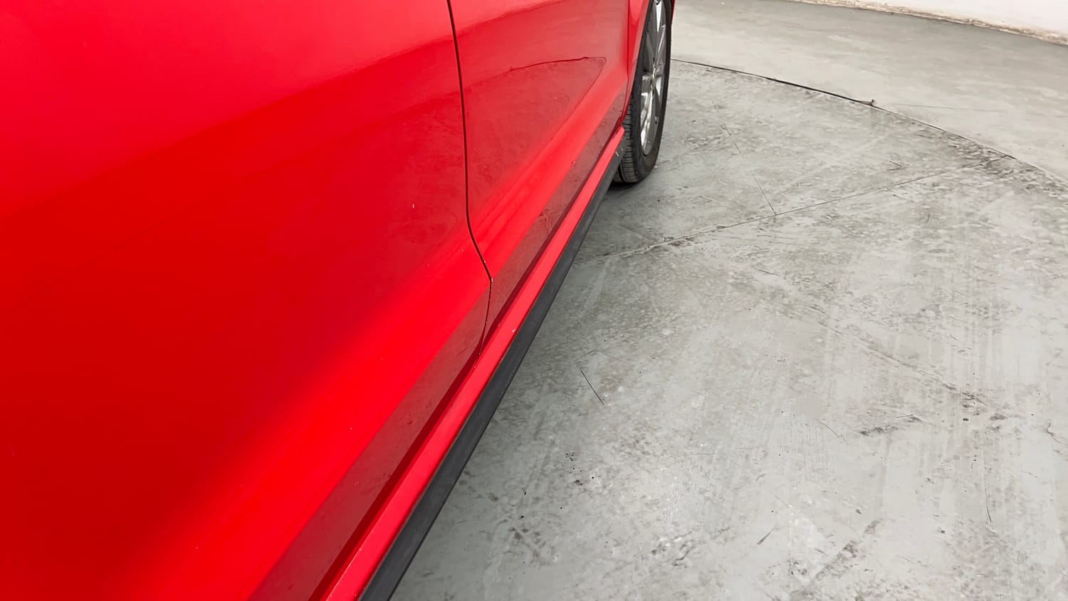 Used 2020 Volkswagen Polo Highline Plus 1.0L TSI Petrol Manual dents MINOR SCRATCH