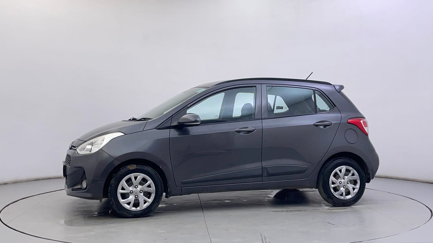 Used 2020 Hyundai Grand i10 Sportz 1.2 Kappa VTVT Petrol Manual exterior LEFT SIDE VIEW