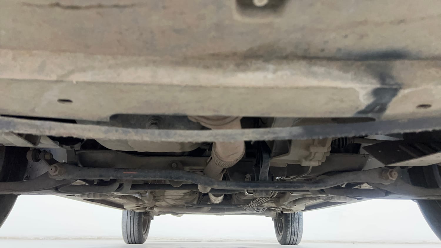 Used 2022 Tata Tiago XZ Plus CNG Cng Manual extra FRONT LEFT UNDERBODY VIEW