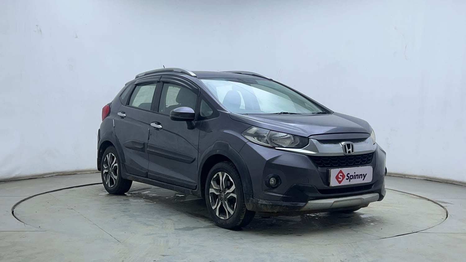 Used 2017 Honda WR-V VX MT Petrol Petrol Manual exterior RIGHT FRONT CORNER VIEW