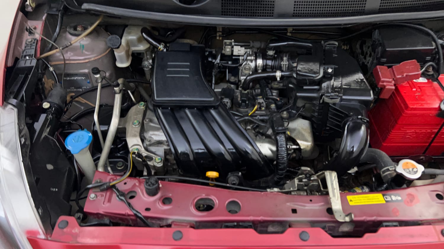 Used 2016 Datsun GO A Petrol Manual engine ENGINE RIGHT SIDE VIEW