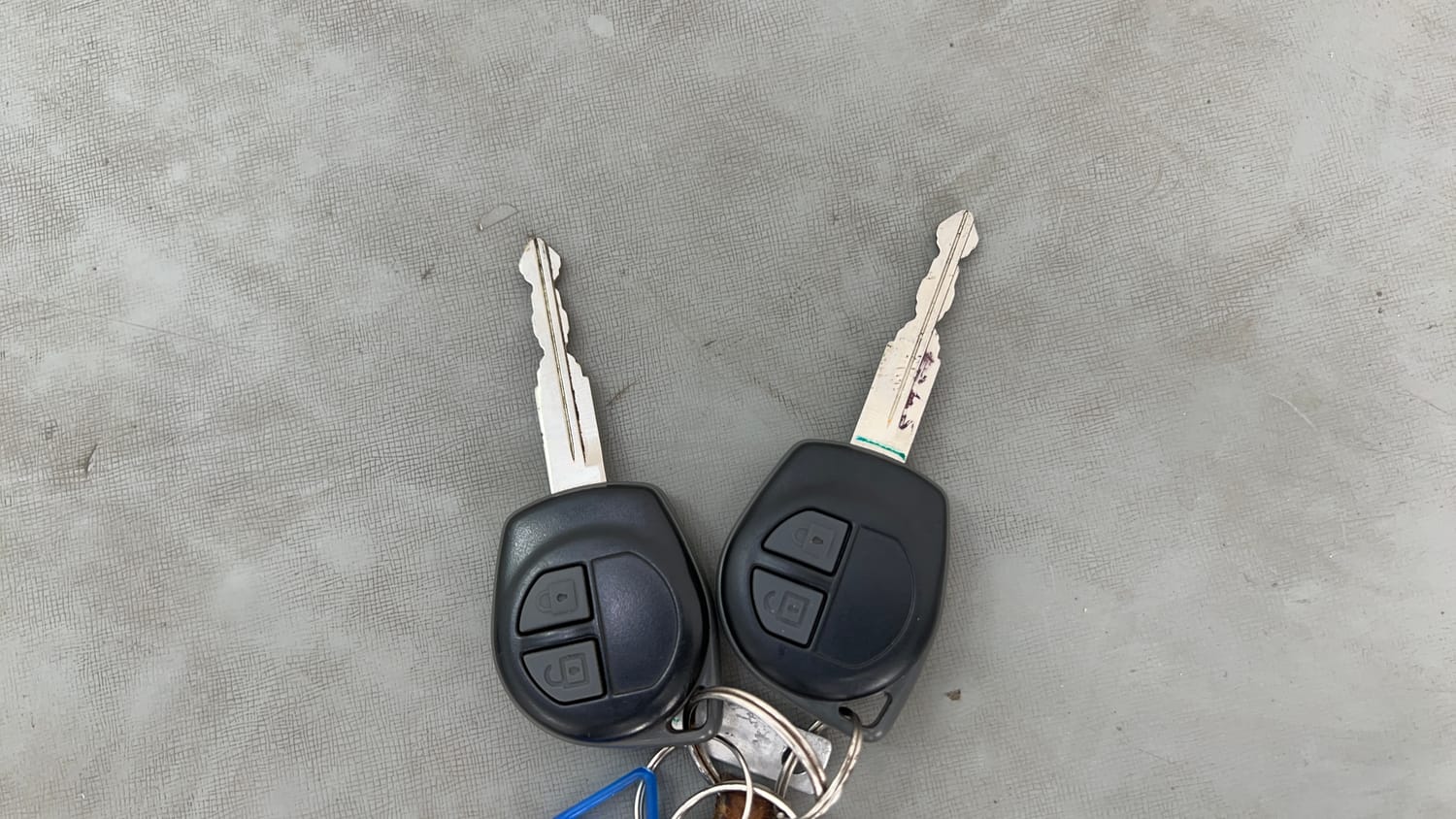 Used 2015 Maruti Suzuki Wagon R VXI Petrol Manual extra CAR KEY VIEW