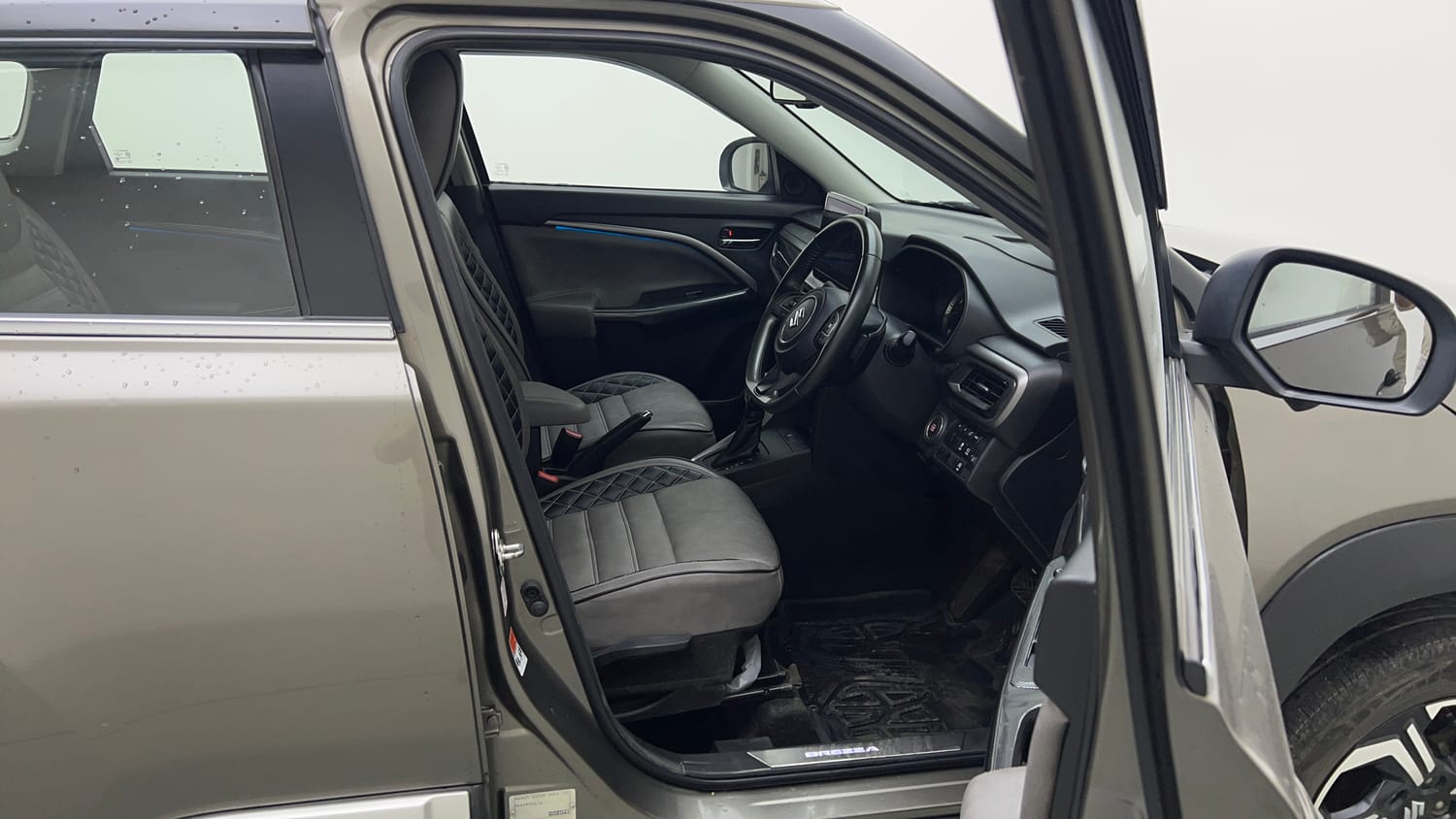 Used 2024 Maruti Suzuki Brezza ZXi Plus AT Petrol Automatic interior RIGHT SIDE FRONT DOOR CABIN VIEW