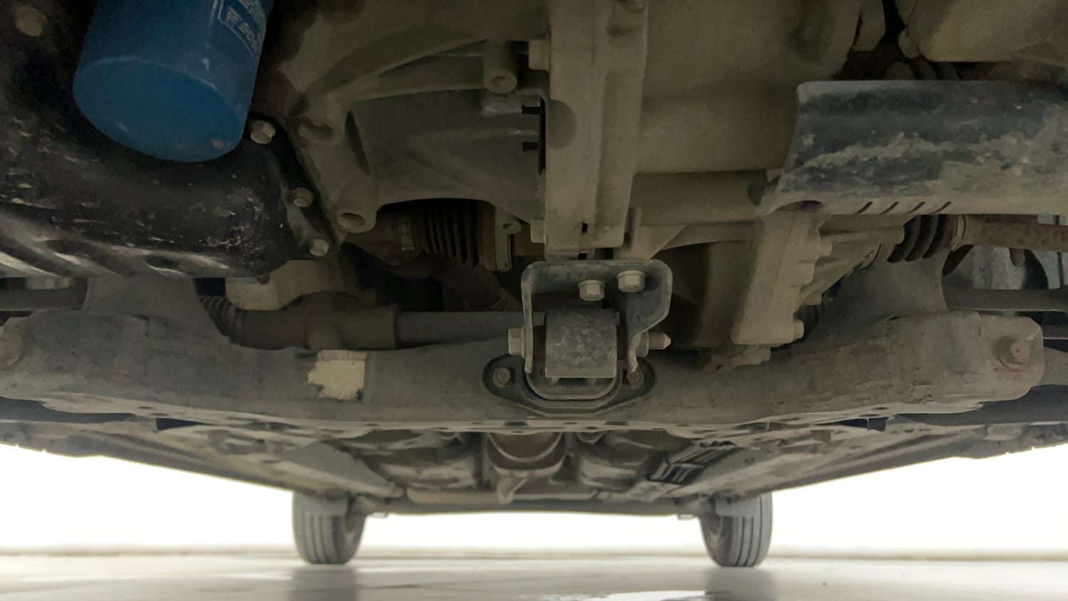 Used 2021 Hyundai Grand i10 Nios Sportz AMT 1.2 Kappa VTVT Petrol Automatic extra FRONT LEFT UNDERBODY VIEW
