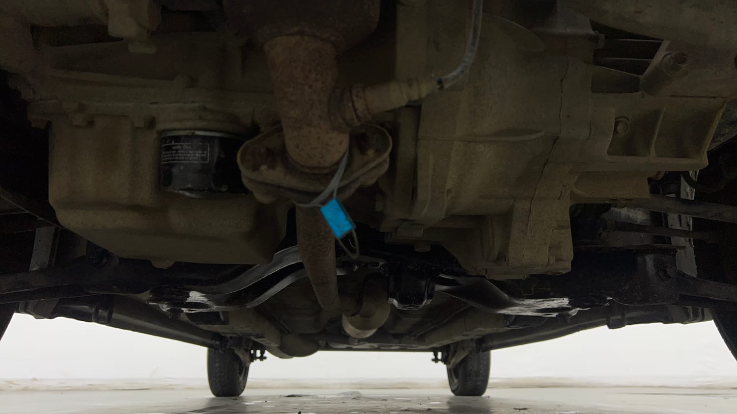 Used 2013 Maruti Suzuki Wagon R VXI Petrol Manual extra FRONT LEFT UNDERBODY VIEW