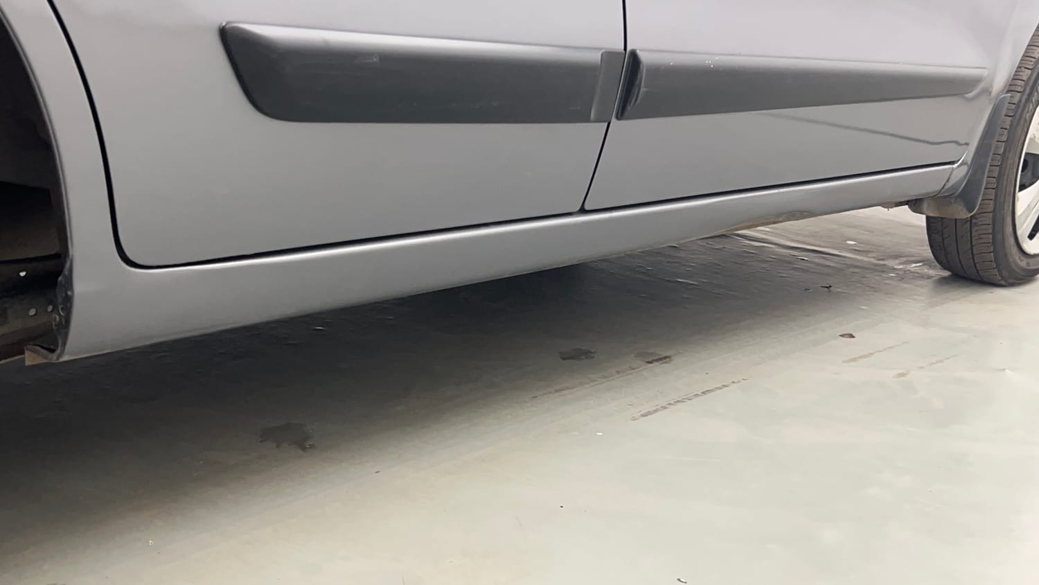 Used 2018 Maruti Suzuki Wagon R VXI Petrol Manual dents MINOR DENT