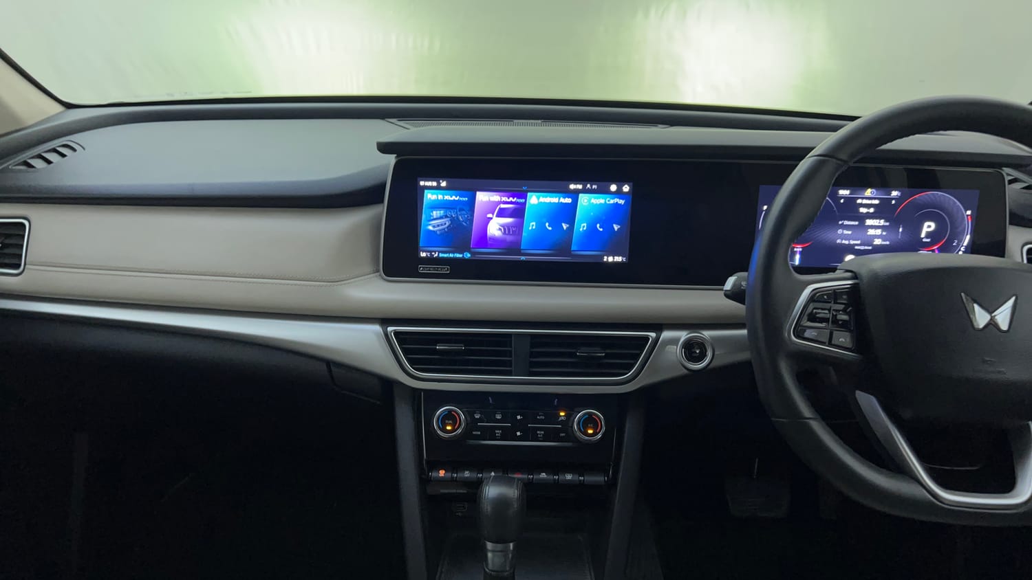 Used 2021 Mahindra XUV700 AX 7 Petrol AT 7 STR Petrol Automatic interior MUSIC SYSTEM & AC CONTROL VIEW
