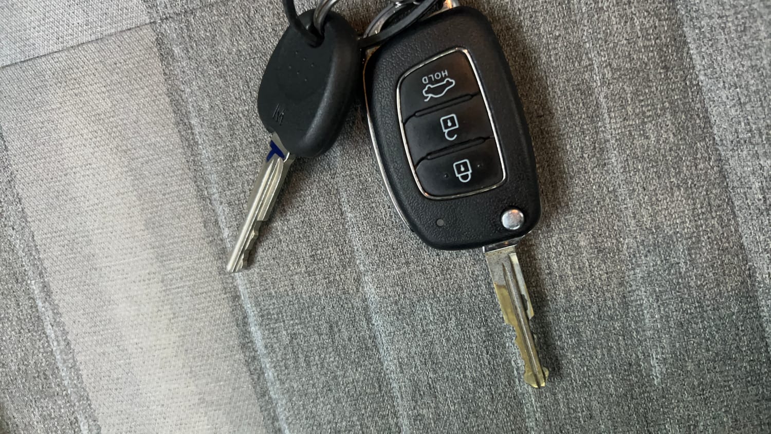 Used 2021 Hyundai Grand i10 Nios Sportz AMT 1.2 Kappa VTVT Petrol Automatic extra CAR KEY VIEW