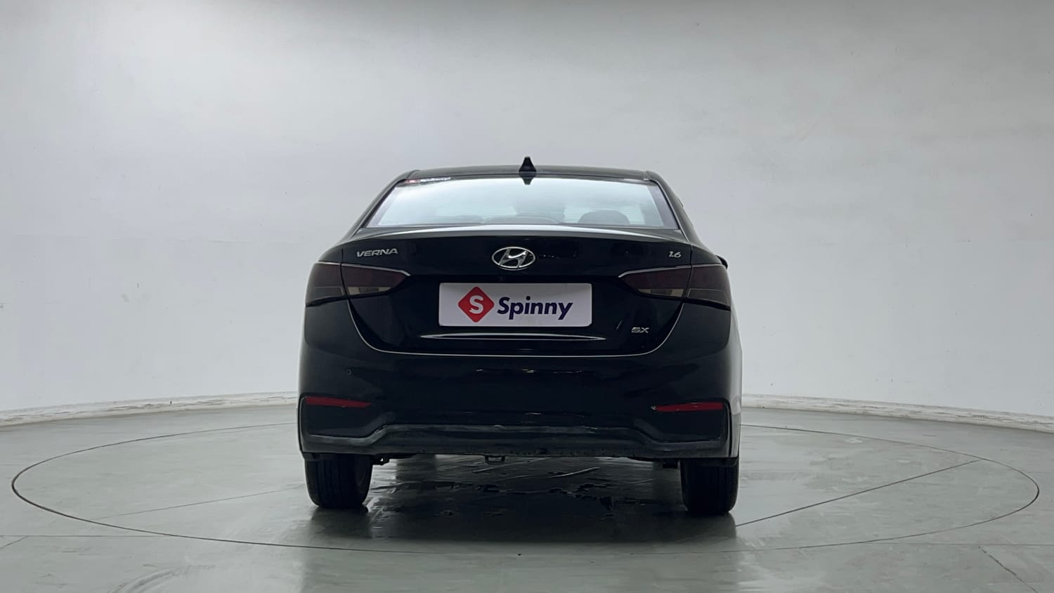 Used 2019 Hyundai Verna SX (O)1.6 VTVT Petrol Manual exterior BACK VIEW