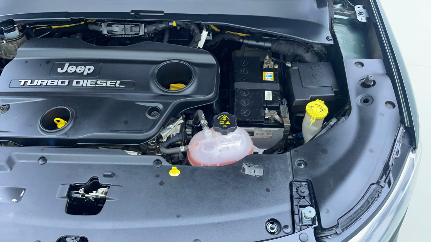 Used 2022 Jeep Compass Model S (O) Diesel 4x4 AT Diesel Automatic engine ENGINE LEFT SIDE VIEW