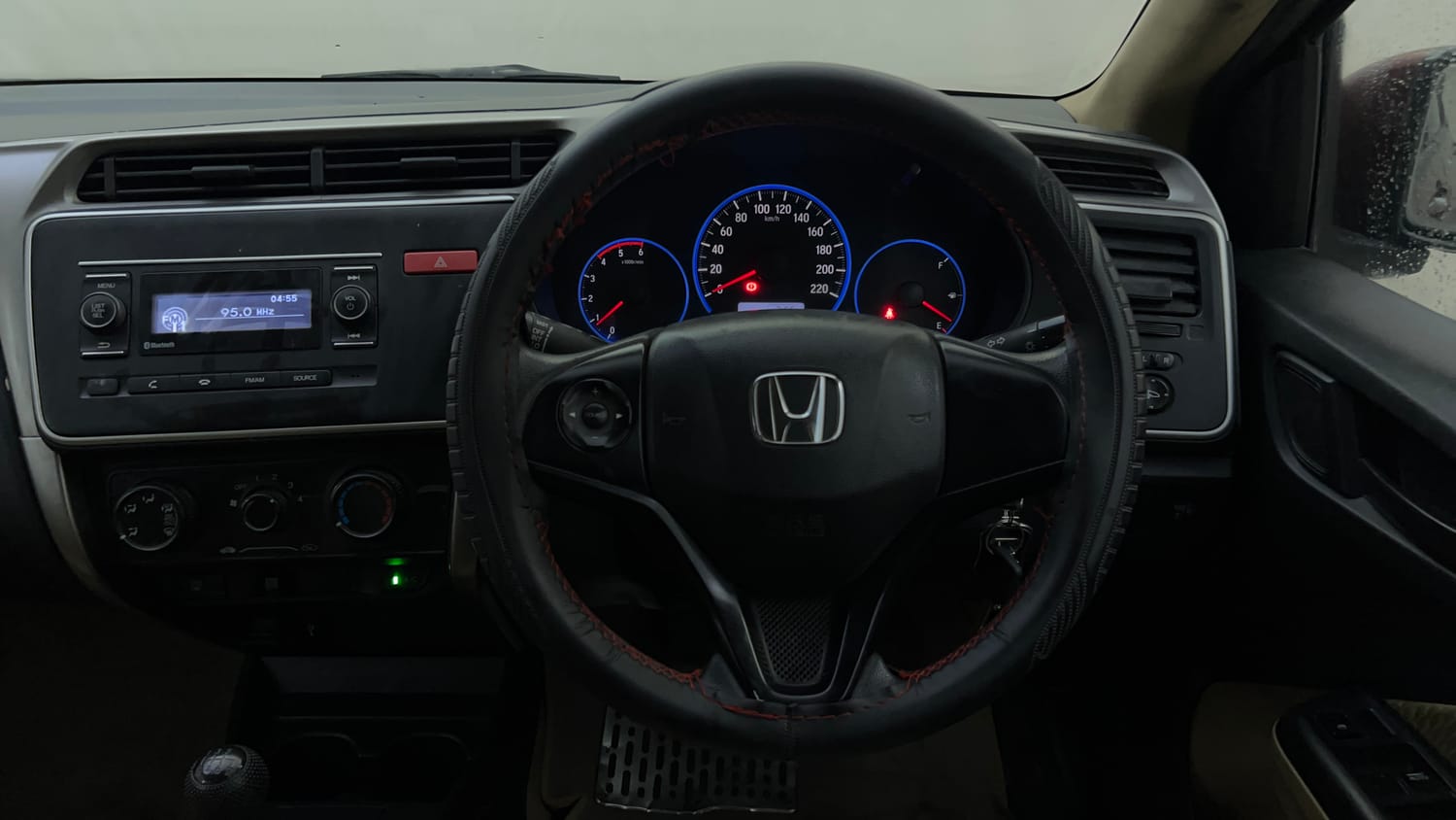 Used 2015 Honda City S Diesel Diesel Manual interior STEERING VIEW
