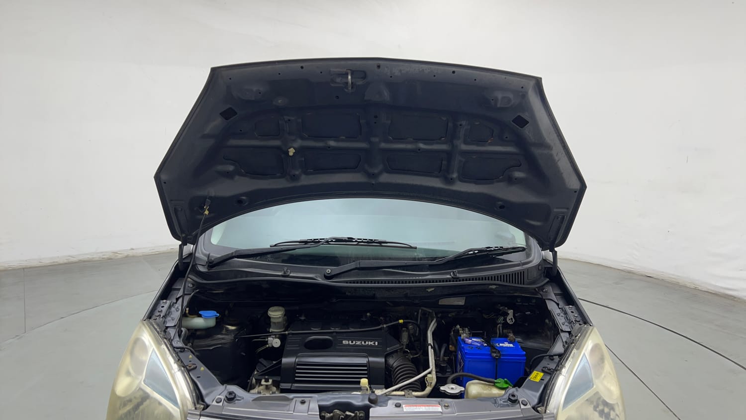 Used 2013 Maruti Suzuki Wagon R VXI Petrol Manual engine ENGINE & BONNET OPEN FRONT VIEW