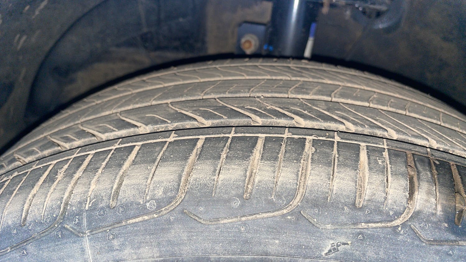 Used 2017 Maruti Suzuki Baleno RS 1.0 Petrol Manual tyres LEFT FRONT TYRE TREAD VIEW
