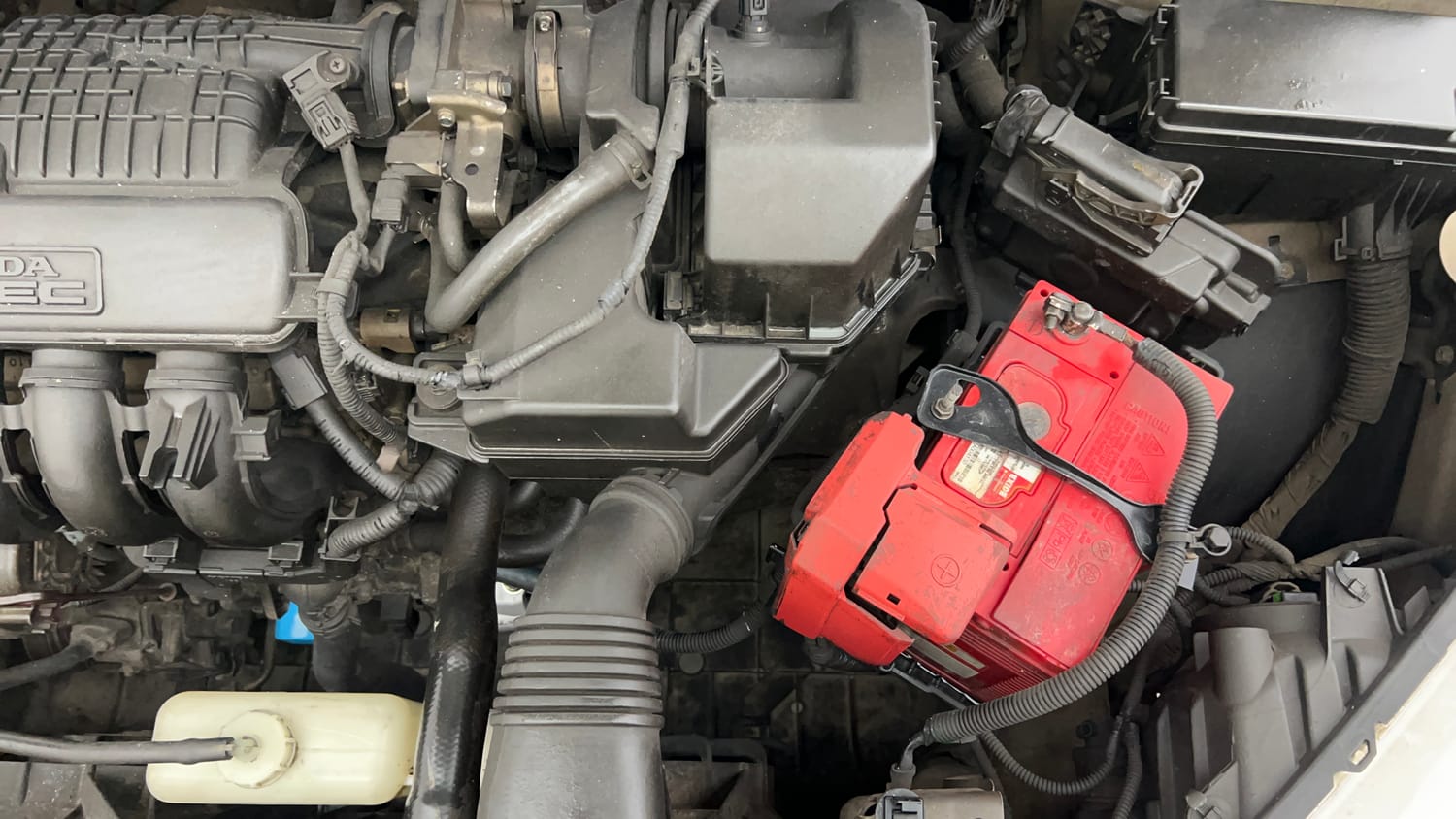 Used 2014 Honda City V Petrol Manual engine ENGINE LEFT SIDE VIEW