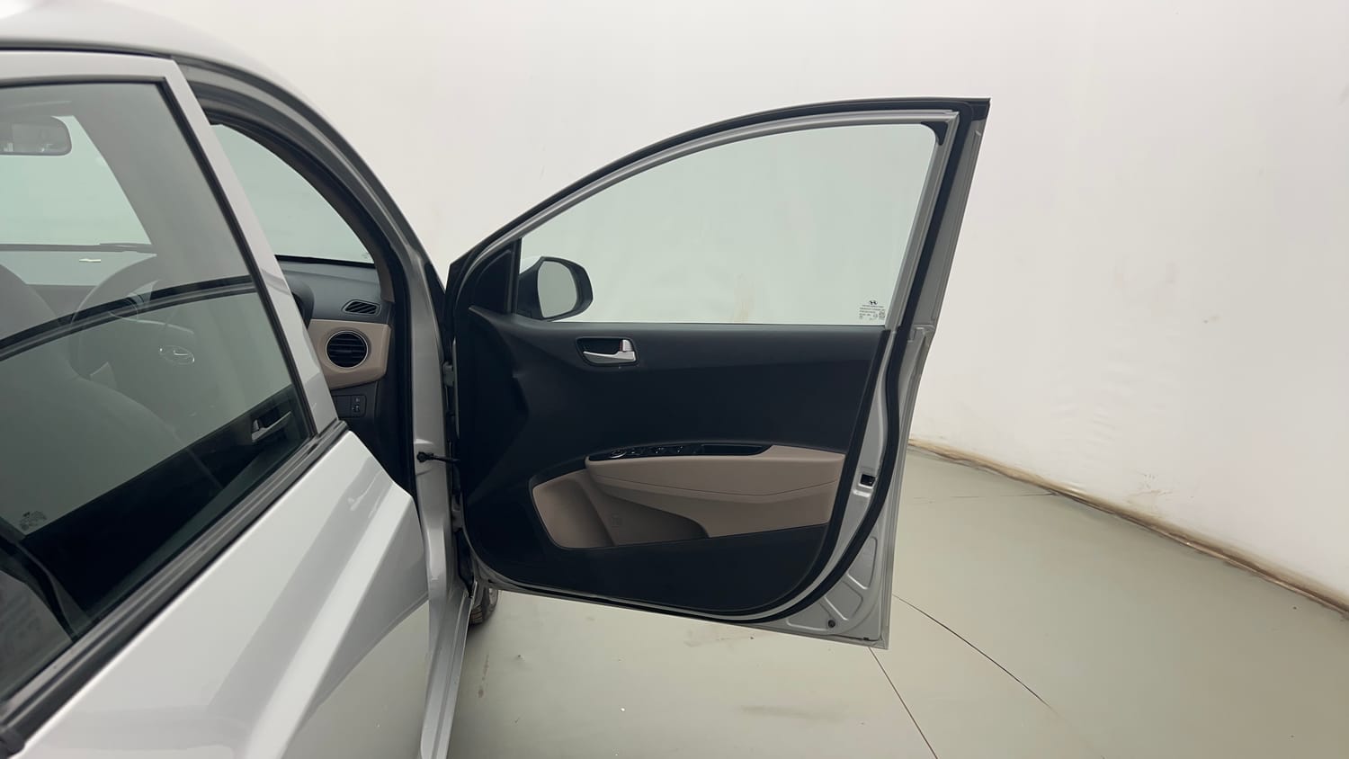 Used 2017 Hyundai Grand i10 Sportz 1.2 Kappa VTVT Petrol Manual interior RIGHT FRONT DOOR OPEN VIEW